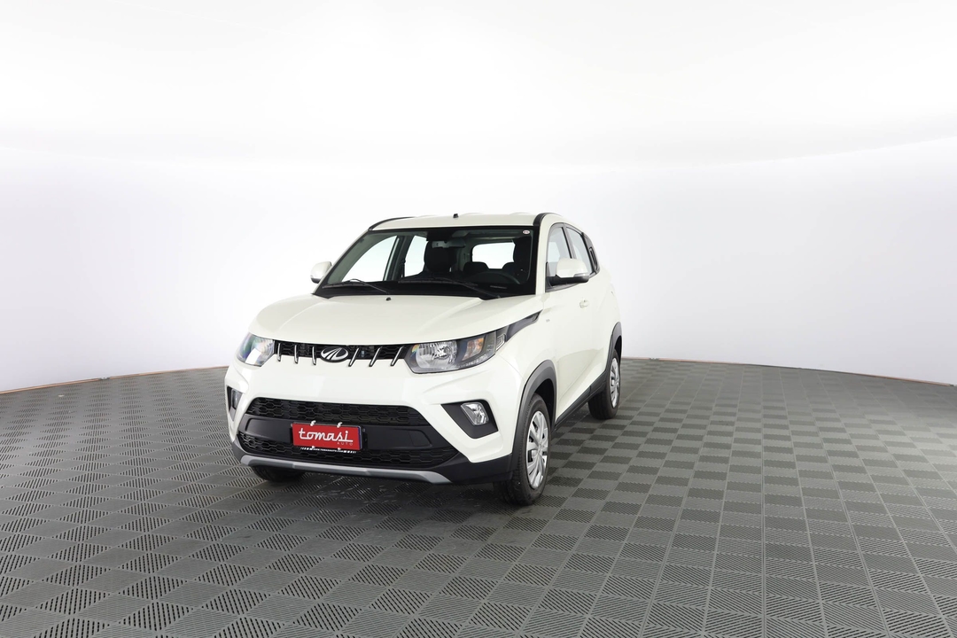 Mahindra KUV100